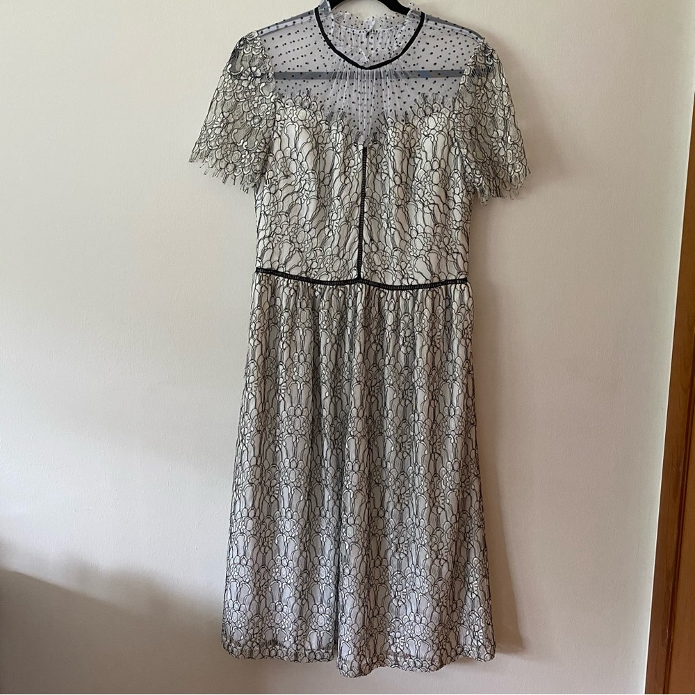 Donna Ricco White Lace Illusion Neckline Midi A-Line Dress